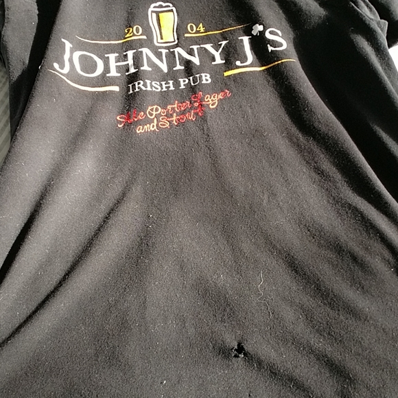 Johnny J's Graphic T - Picture 4 of 5